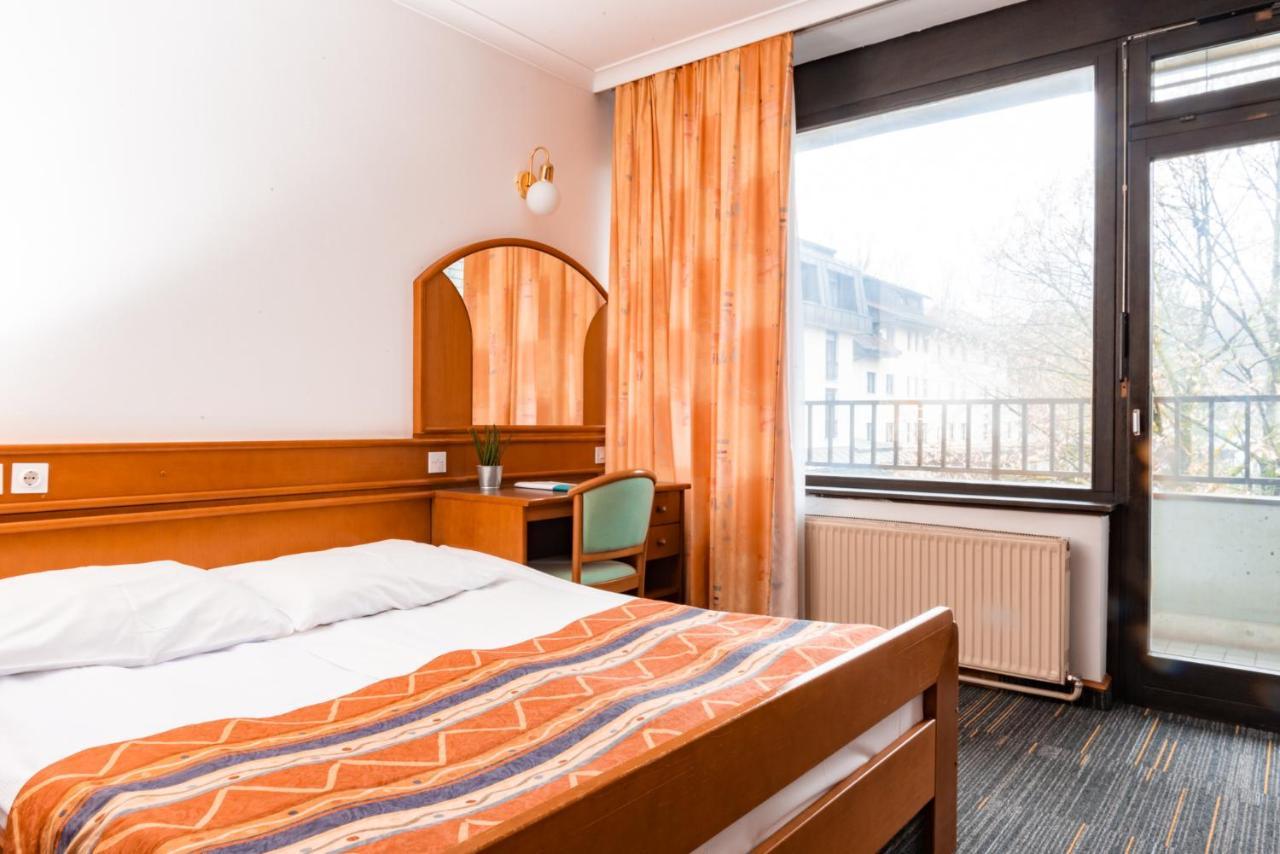 Hotel Smarjeta - Terme Krka Шмарьешке-Топлице Экстерьер фото