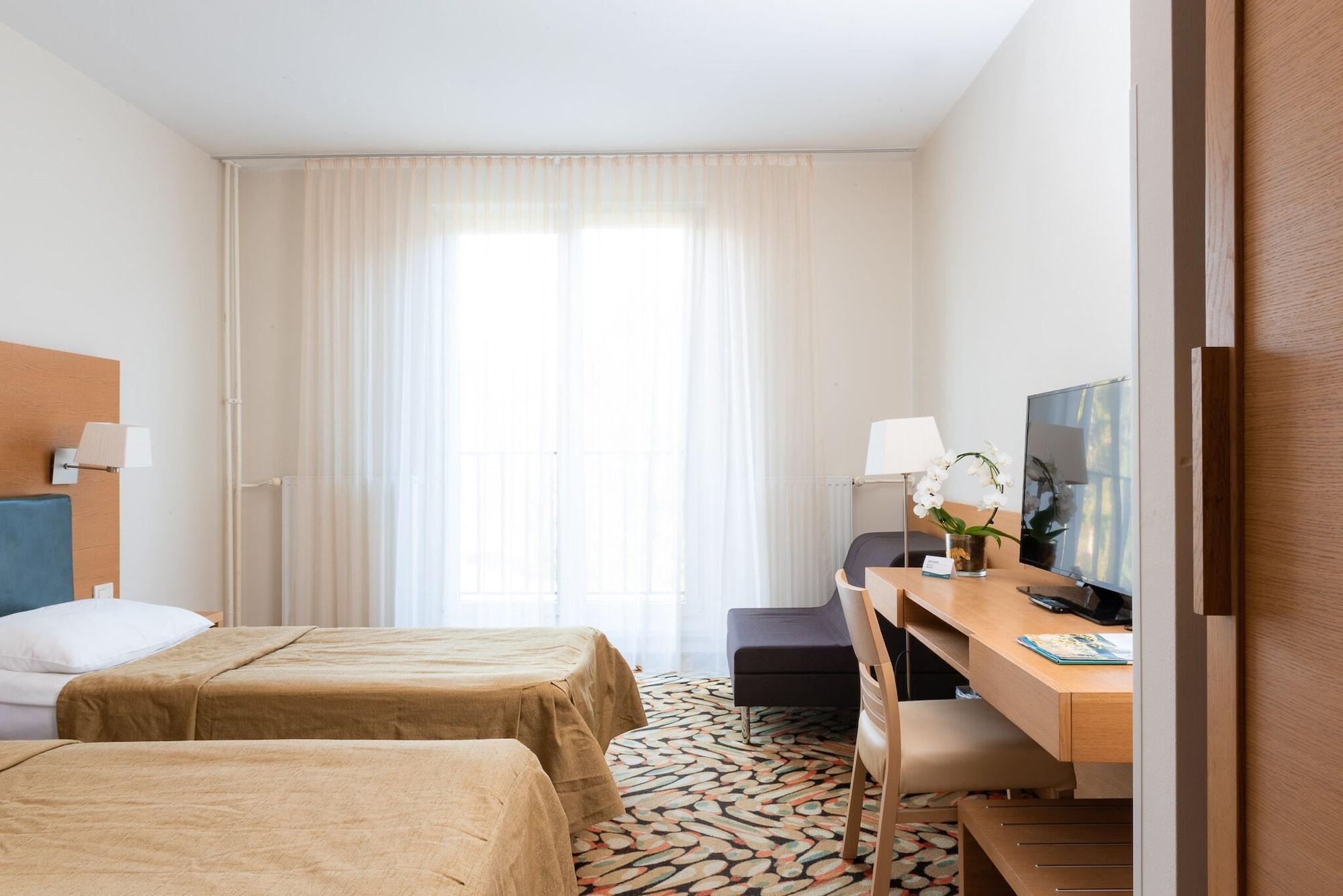 Hotel Smarjeta - Terme Krka Шмарьешке-Топлице Экстерьер фото